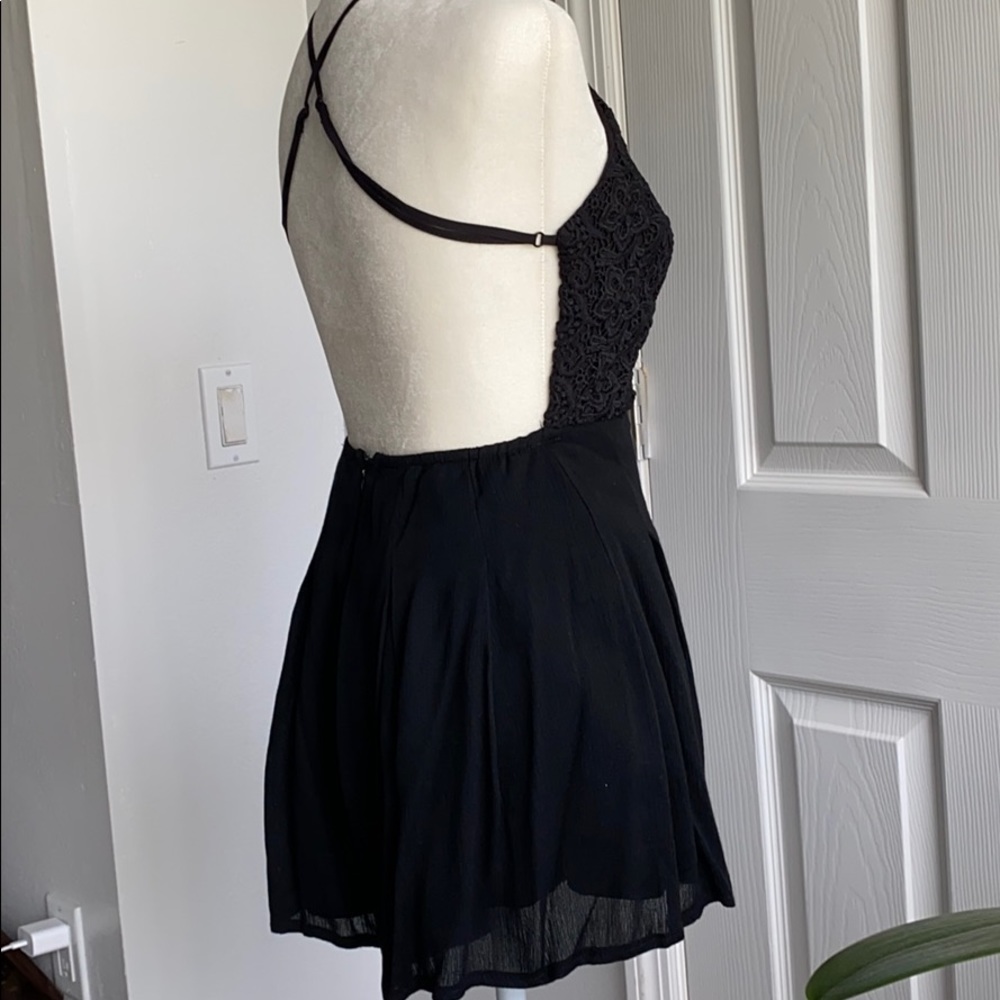 New - Picture 2 of 3